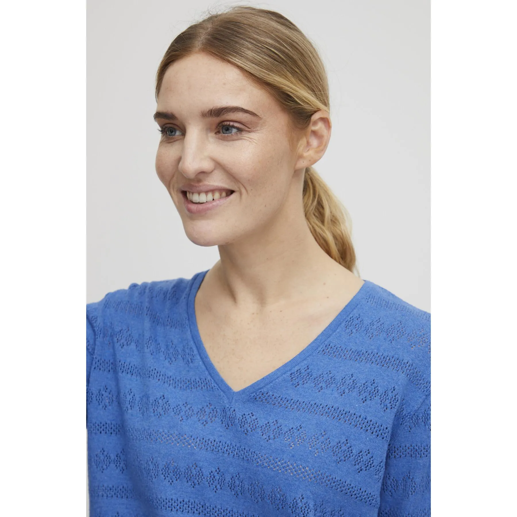 Byolivette Pullover